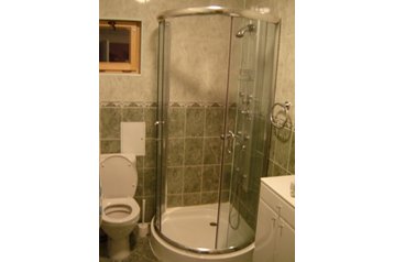 Slovensko Chata Špania Dolina, Exteriér